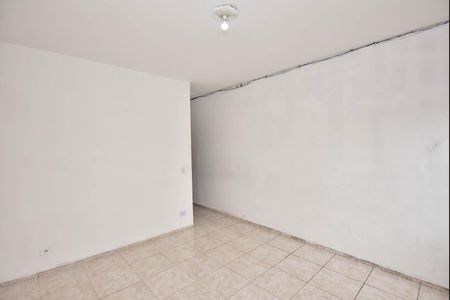 Casa para alugar com 35m², 2 quartos e sem vaga Casa para alugar com 35m², 2 quartos e sem vagaSala