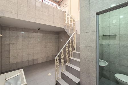 Casa para alugar com 86m², 2 quartos e 1 vagaÁrea de Serviço