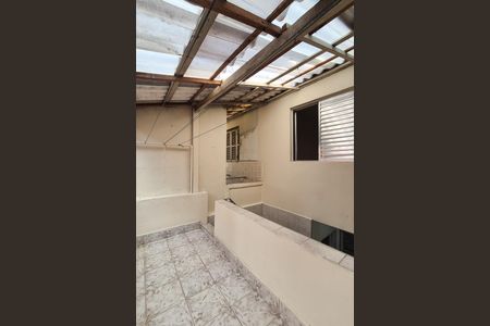 Casa para alugar com 86m², 2 quartos e 1 vagaQuintal