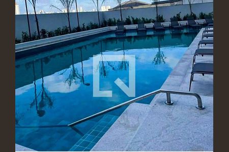 Apartamento à venda com 34m², 2 quartos e sem vagaÁrea comum - Piscina