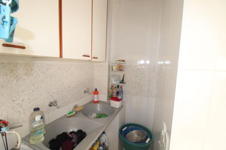 Casa à venda com 168m², 3 quartos e 2 vagasÁrea de Serviço