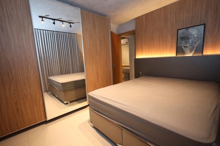 Apartamento para alugar com 68m², 2 quartos e 1 vagaSuíte