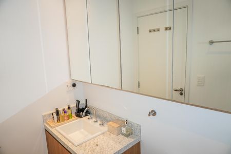 Apartamento à venda com 58m², 1 quarto e 1 vagaBanheiro 