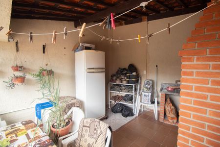 Casa à venda com 200m², 3 quartos e 2 vagasÁrea comum - Churrasqueira