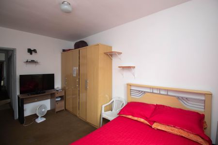 Casa à venda com 200m², 3 quartos e 2 vagasQuarto 2