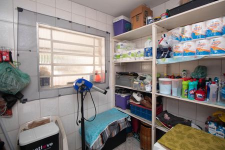 Casa à venda com 200m², 3 quartos e 2 vagasQuarto de Serviço