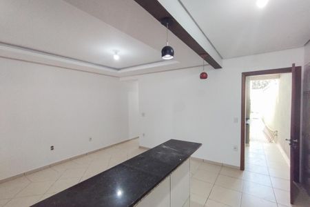 Casa para alugar com 90m², 2 quartos e 1 vagaCozinha