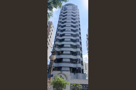 Apartamento para alugar com 30m², 1 quarto e 1 vagaFachada