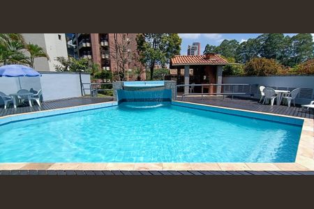 Apartamento para alugar com 30m², 1 quarto e 1 vagaÁrea comum - Piscina