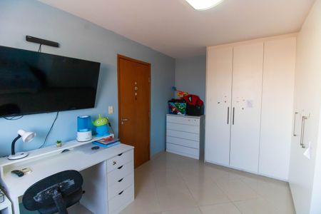 Casa à venda com 260m², 2 quartos e 2 vagasQuarto