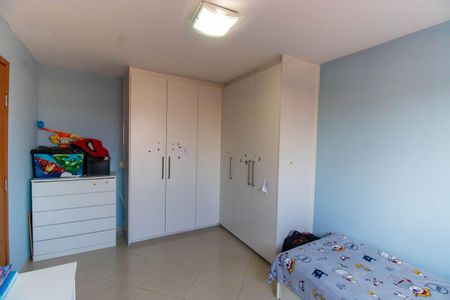 Casa à venda com 260m², 2 quartos e 2 vagasQuarto