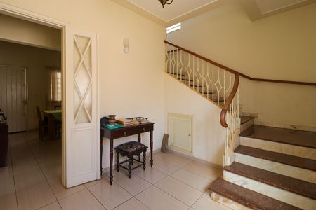 Casa para alugar com 303m², 4 quartos e 5 vagasSala