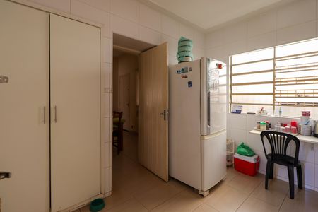 Casa para alugar com 303m², 4 quartos e 5 vagasCozinha