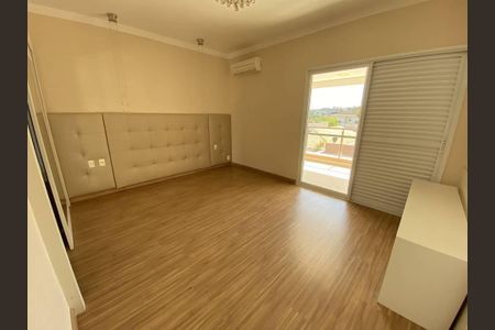 Casa de condomínio à venda com 280m², 4 quartos e 2 vagasQuarto