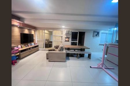 Apartamento à venda com 111m², 3 quartos e 2 vagasSacada