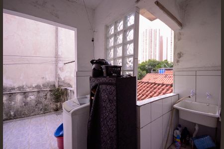 Casa à venda com 102m², 4 quartos e 1 vagaÁrea de Serviço - Casa 1 