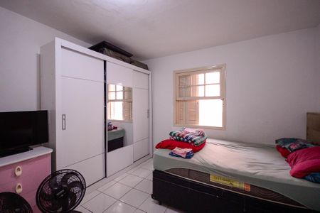 Casa à venda com 102m², 4 quartos e 1 vagaQuarto - Casa 2 