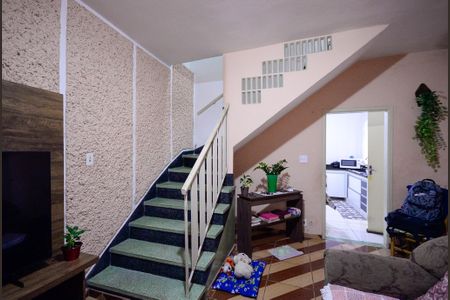 Casa à venda com 102m², 4 quartos e 1 vagaSala - Casa 1 