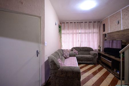 Casa à venda com 102m², 4 quartos e 1 vagaSala - Casa 1 