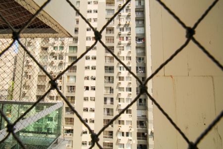 Apartamento à venda com 86m², 2 quartos e 1 vagaVista da Área de Serviço