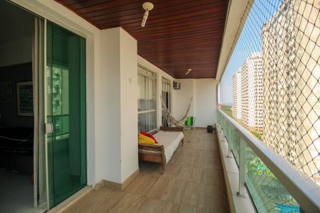Apartamento à venda com 86m², 2 quartos e 1 vagaVaranda da Sala