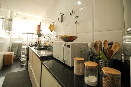 Apartamento à venda com 86m², 2 quartos e 1 vagaCozinha