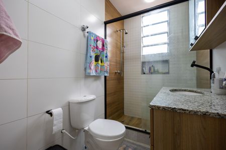 Apartamento à venda com 61m², 2 quartos e sem vaga Apartamento à venda com 61m², 2 quartos e sem vagaBanheiro