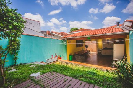 Casa à venda com 250m², 3 quartos e 4 vagasQuintal / Jardim