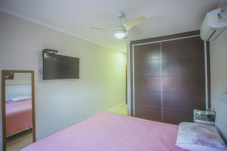 Casa à venda com 250m², 3 quartos e 4 vagasSuíte