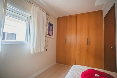 Casa à venda com 250m², 3 quartos e 4 vagasQuarto 2