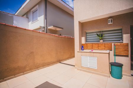 Casa à venda com 250m², 3 quartos e 4 vagasQuintal