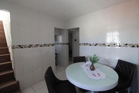 Casa à venda com 80m², 2 quartos e sem vagaSala de Jantar