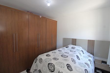 Casa à venda com 80m², 2 quartos e sem vagaSuíte