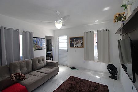Casa à venda com 80m², 2 quartos e sem vagaSala