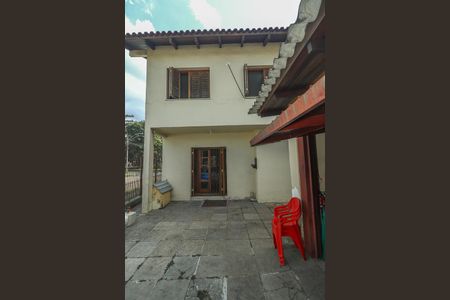 Casa à venda com 271m², 3 quartos e 2 vagasQuintal