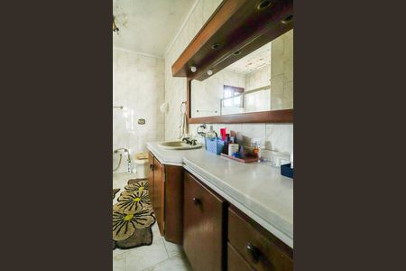 Casa à venda com 271m², 3 quartos e 2 vagasBanheiro da Suíte