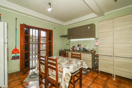 Casa à venda com 271m², 3 quartos e 2 vagasCozinha