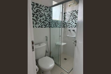 Casa de condomínio à venda com 230m², 3 quartos e 4 vagasFoto 09