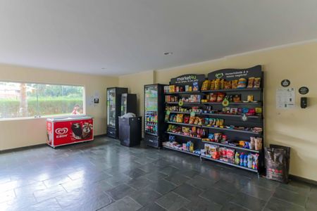 Apartamento para alugar com 65m², 2 quartos e 2 vagasMercadinho