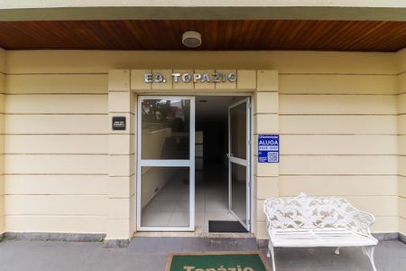 Apartamento para alugar com 65m², 2 quartos e 2 vagasFachada do bloco