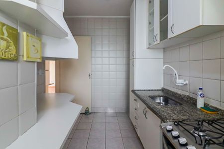 Apartamento para alugar com 65m², 2 quartos e 2 vagasCozinha e Área de Serviço