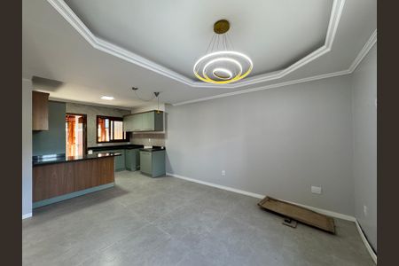 Casa de condomínio à venda com 102m², 3 quartos e 2 vagasSala