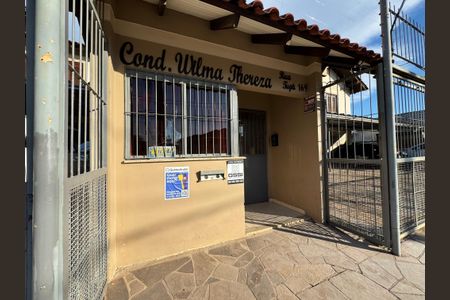 Casa de condomínio à venda com 102m², 3 quartos e 2 vagasplaquinha fachada