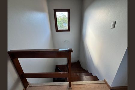 Casa de condomínio à venda com 102m², 3 quartos e 2 vagasCorredor