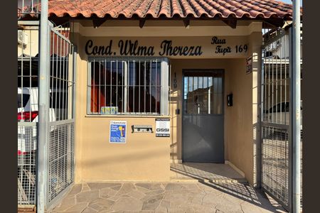 Casa de condomínio à venda com 102m², 3 quartos e 2 vagasplaquinha fachada