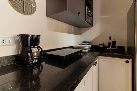 Studio para alugar com 25m², 1 quarto e sem vaga Studio para alugar com 25m², 1 quarto e sem vagaCozinha