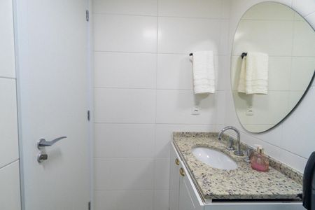 Studio para alugar com 27m², 1 quarto e sem vaga Studio para alugar com 27m², 1 quarto e sem vagaBanheiro