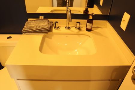 Apartamento para alugar com 62m², 2 quartos e 2 vagasBanheiro