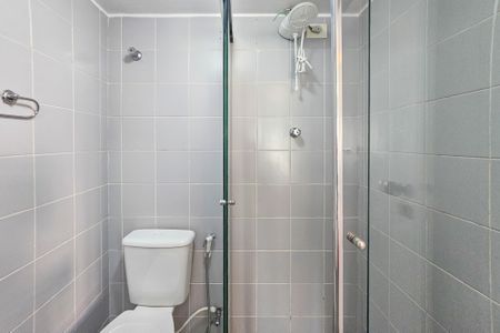 Apartamento para alugar com 290m², 4 quartos e 2 vagas Apartamento para alugar com 290m², 4 quartos e 2 vagasBanheiro 2