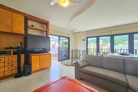 Apartamento para alugar com 290m², 4 quartos e 2 vagas Apartamento para alugar com 290m², 4 quartos e 2 vagasSala 2